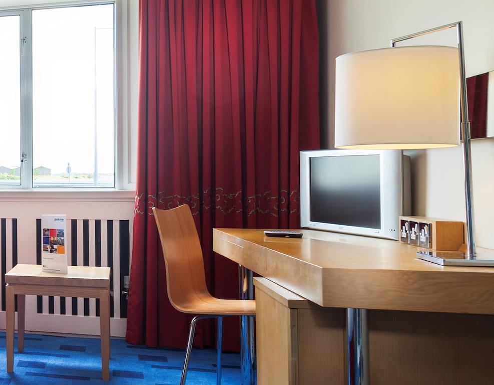 Park Inn By Radisson Shannon Airport Dış mekan fotoğraf