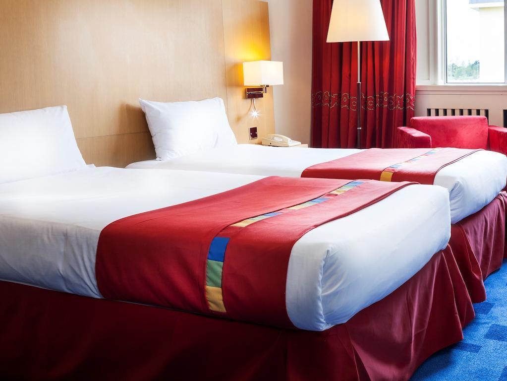 Park Inn By Radisson Shannon Airport Dış mekan fotoğraf