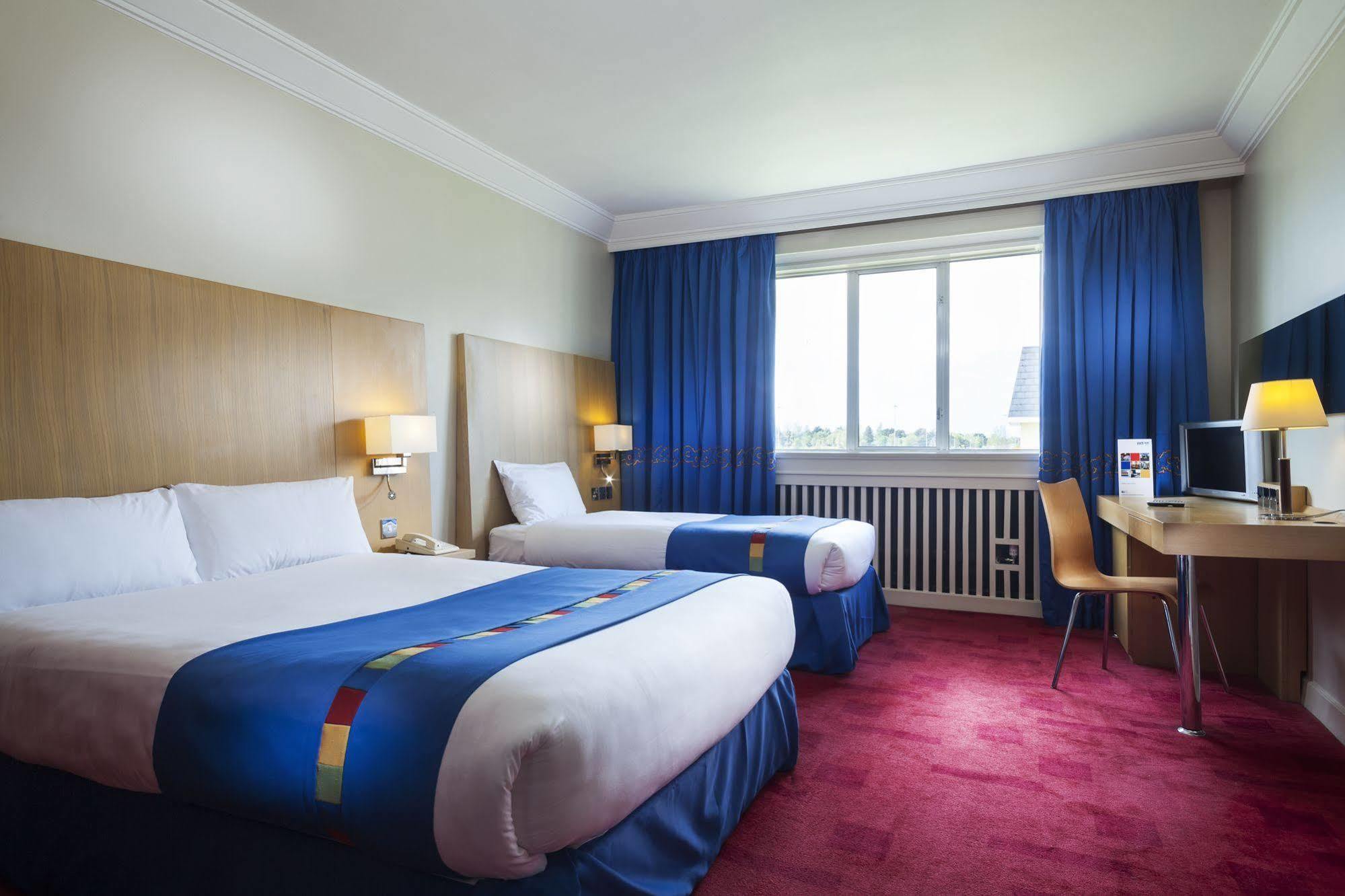 Park Inn By Radisson Shannon Airport Dış mekan fotoğraf