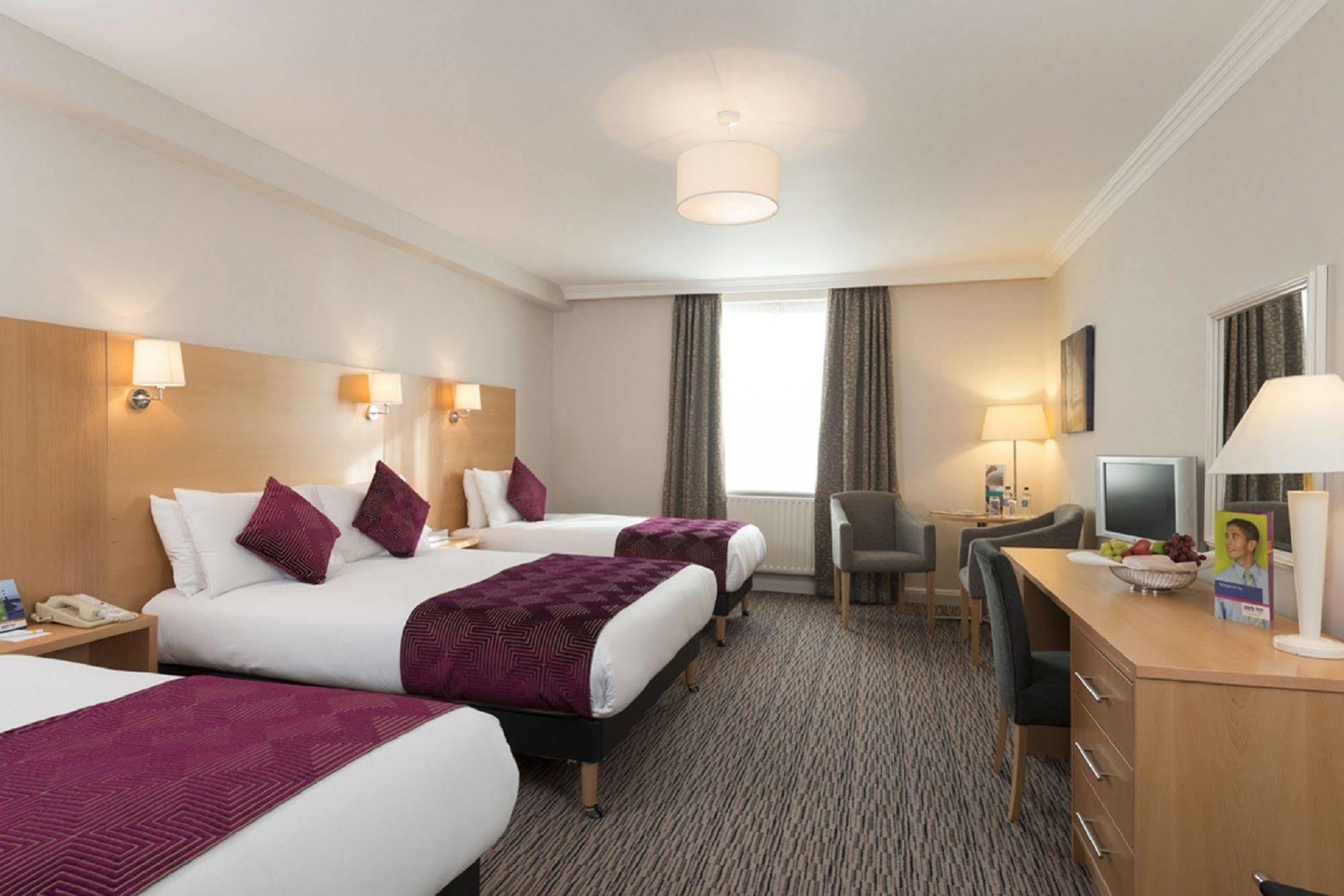 Park Inn By Radisson Shannon Airport Dış mekan fotoğraf